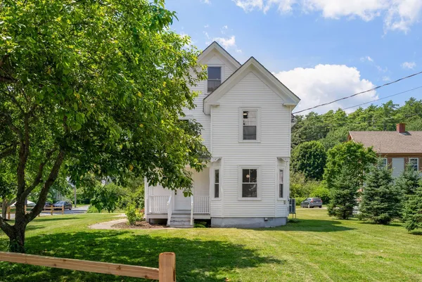 $549,900 | 4 Washington Street, Bath, ME 04530