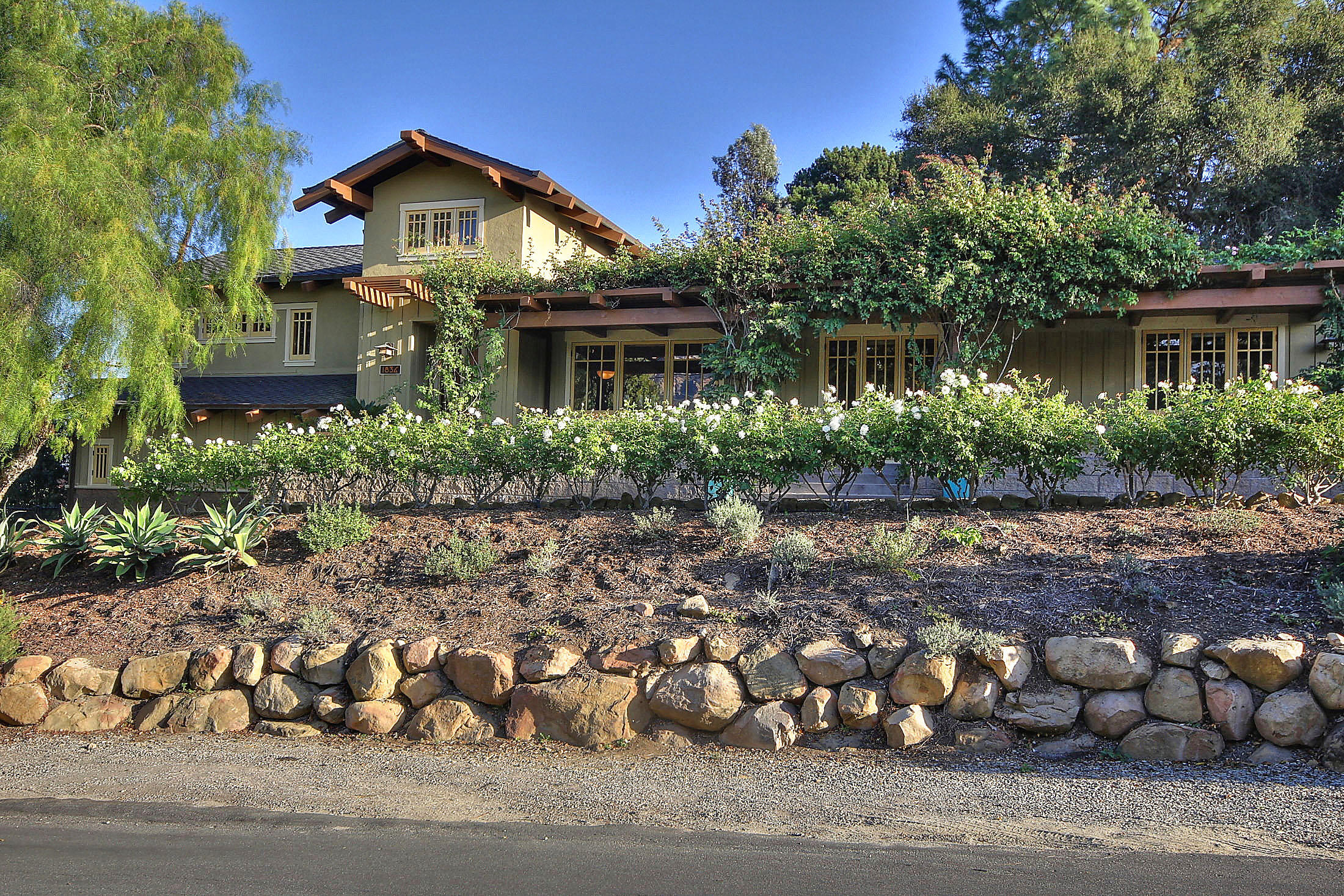 1836 Hillcrest Road Santa Barbara, CA 93103 - Photo 1 of 35 Main
