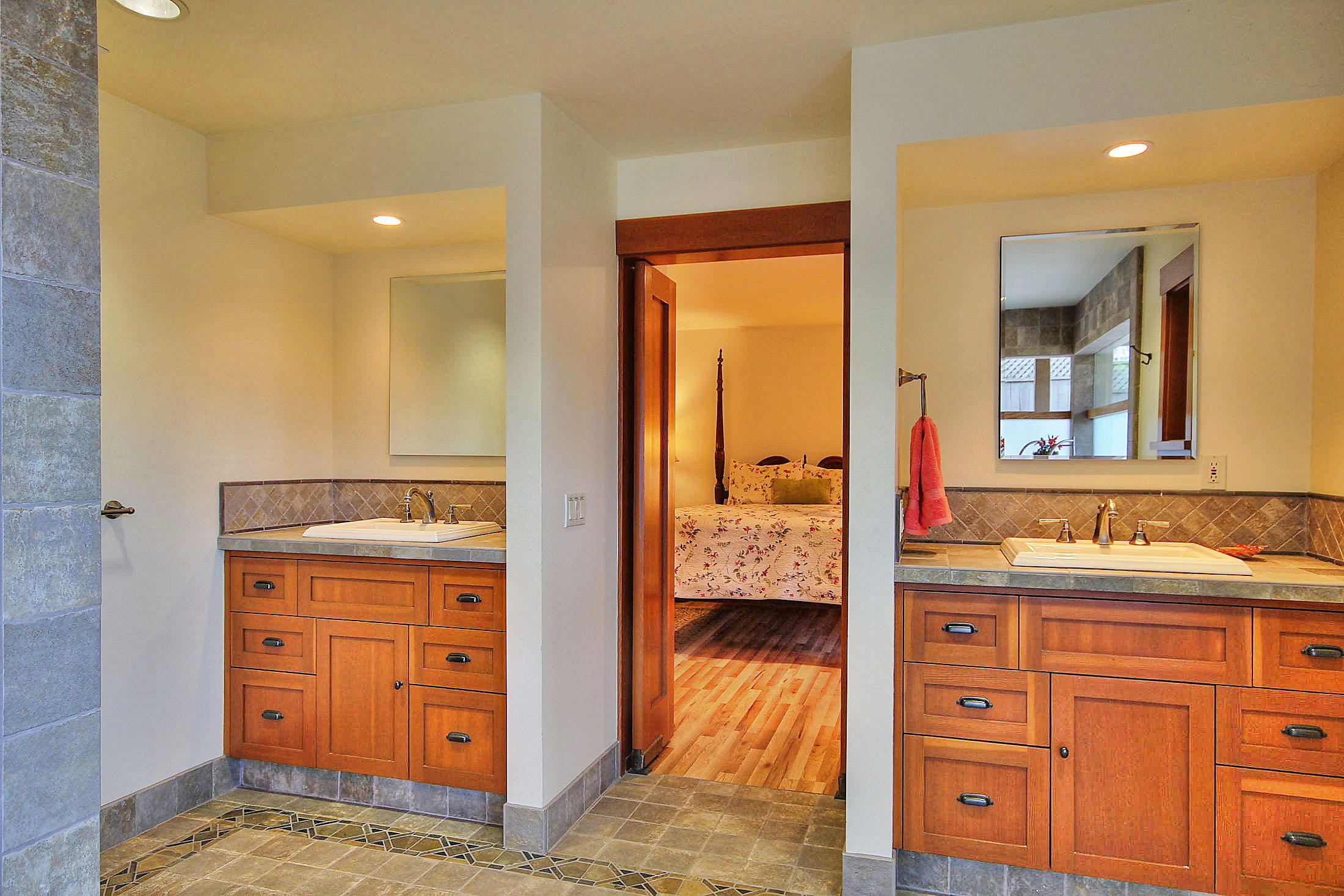 1836 Hillcrest Road Santa Barbara, CA 93103 - Photo 18 of 35 Master bath