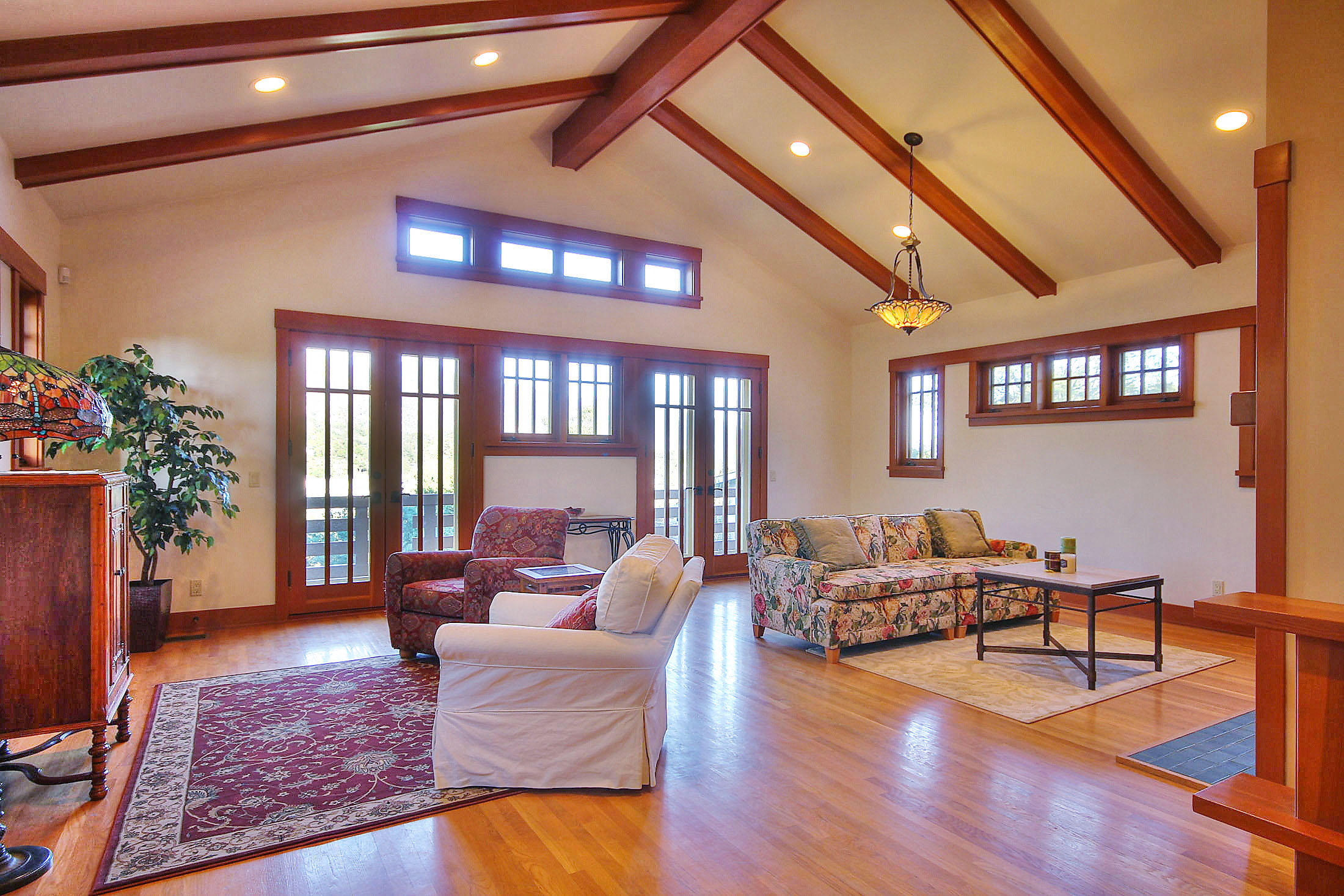1836 Hillcrest Road Santa Barbara, CA 93103 - Photo 5 of 35 Great room