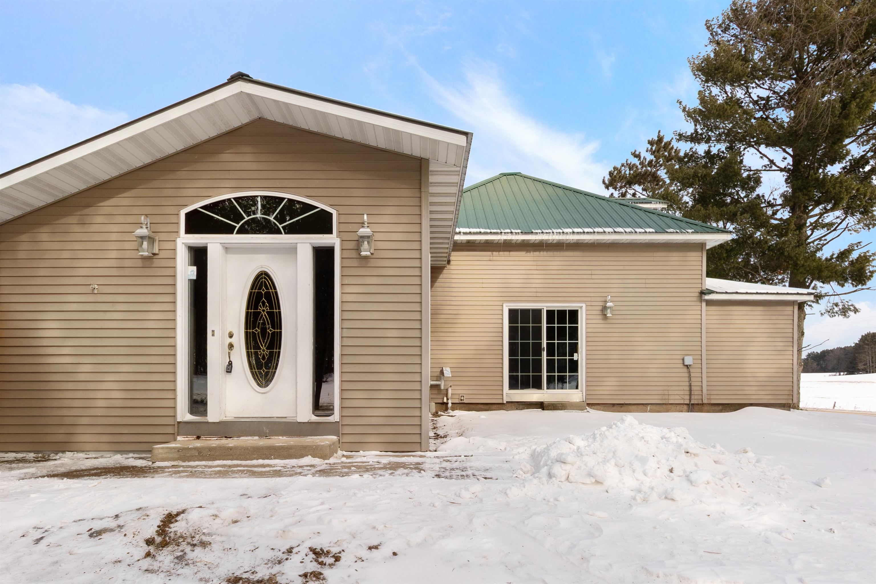 3602 Highway 49 Rosholt, WI 54473 - Photo 1 of 1 Gallery Image 1