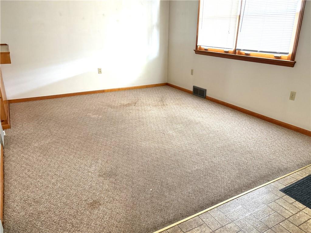 1920 Ridge Avenue New Kensington, PA 15068 - Photo 10 of 19 an empty room with a window