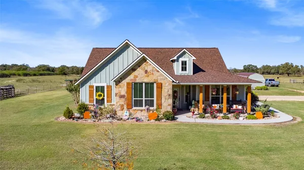$835,000 | 12065 Farm To Market 1696, Bedias, TX 77831