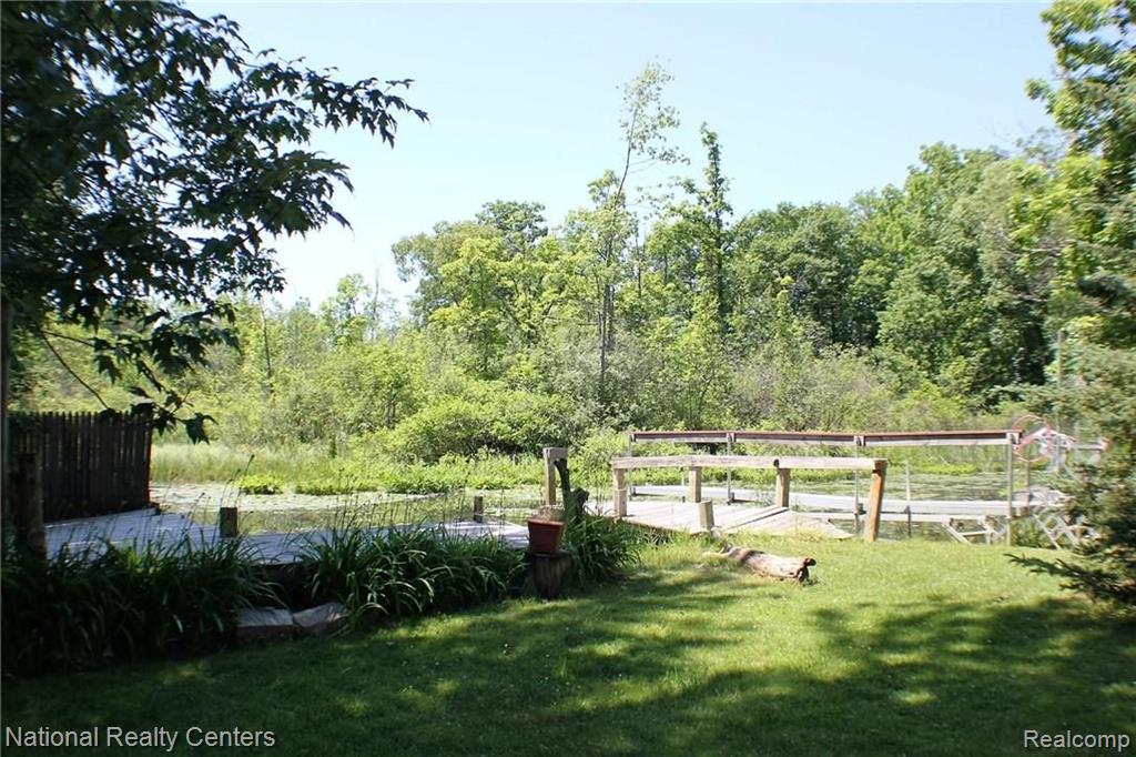 1150 Bangor Road Waterford, MI 48328 - Photo 13 of 14