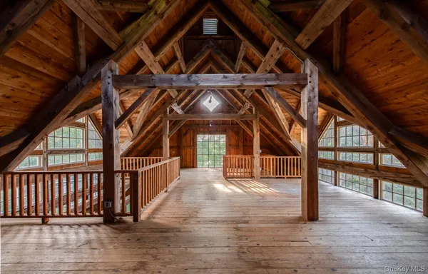 a view of an entryway of a house