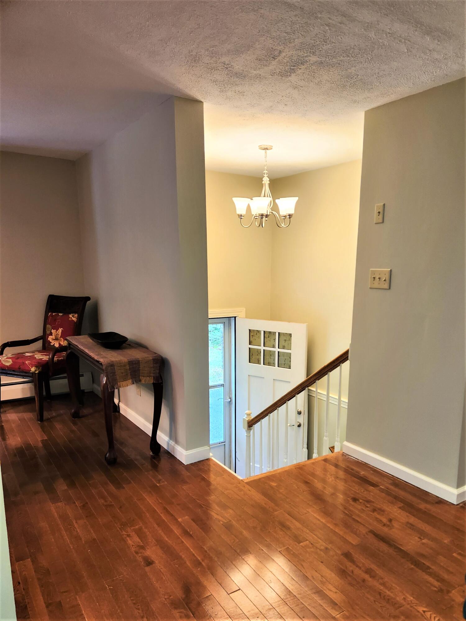 15 Daniel Lane Springvale, ME 04083 - Photo 9 of 31 Foyer Pic Daniel