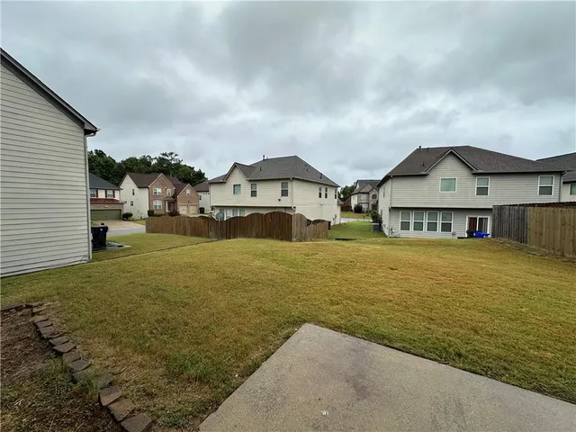 $2,550 | 5496 Village Trace, Union City, GA 30291