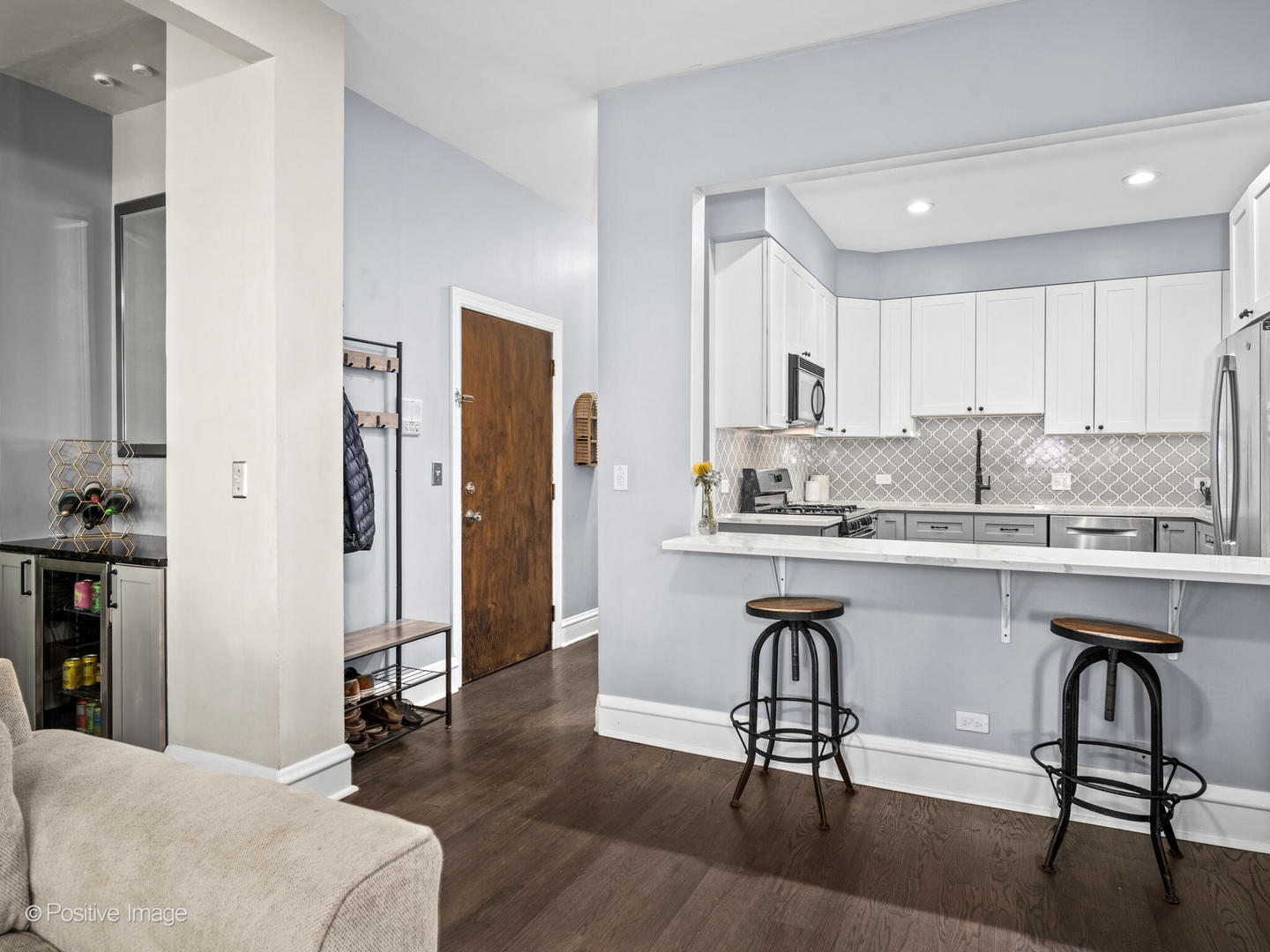 4618 North Racine Avenue, Unit 1F Chicago, IL 60640 - Photo 5 of 17 Gallery Image 5