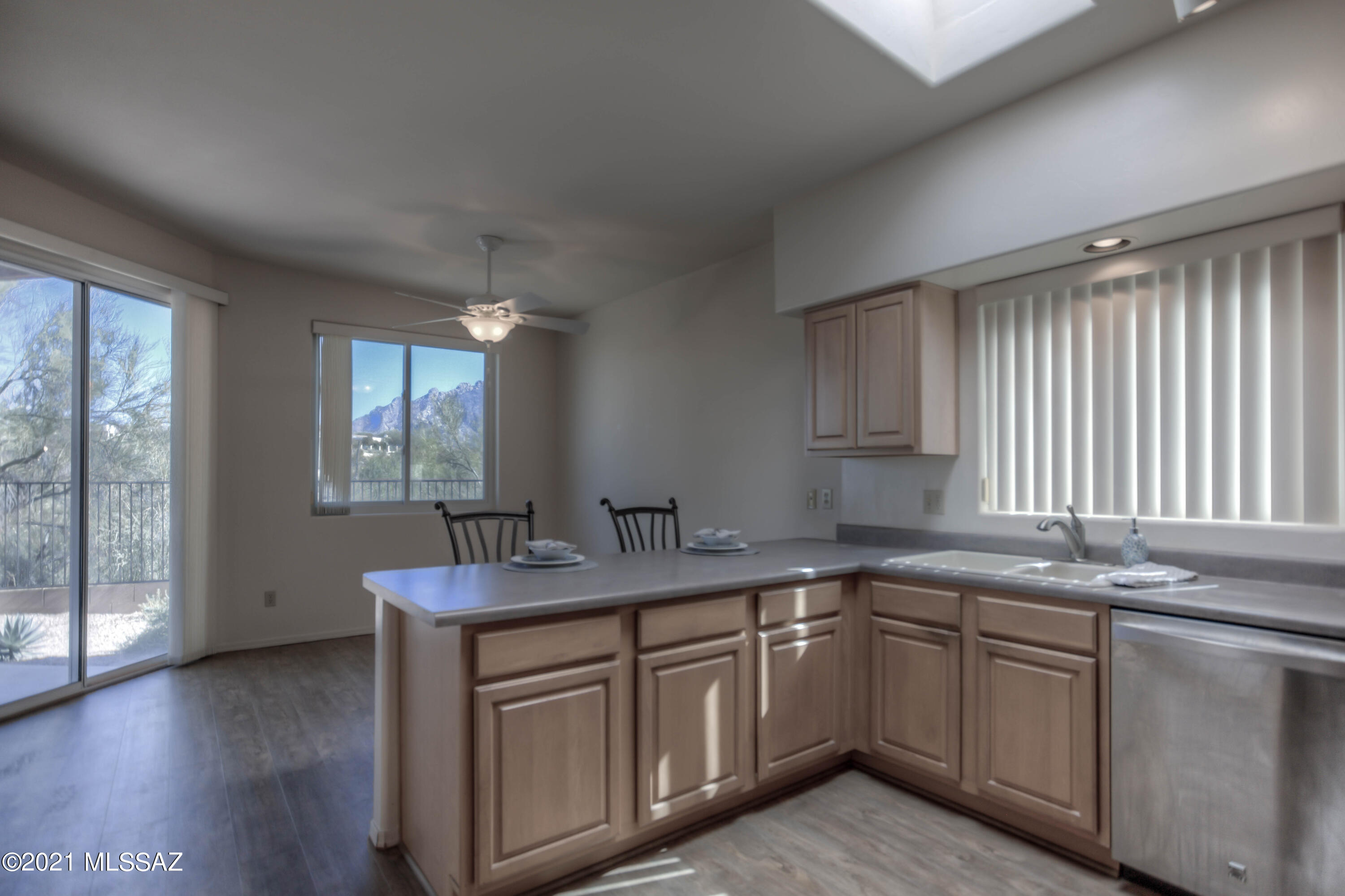 301 East Shadow Bluff Place Tucson, AZ 85704 - Photo 16 of 40