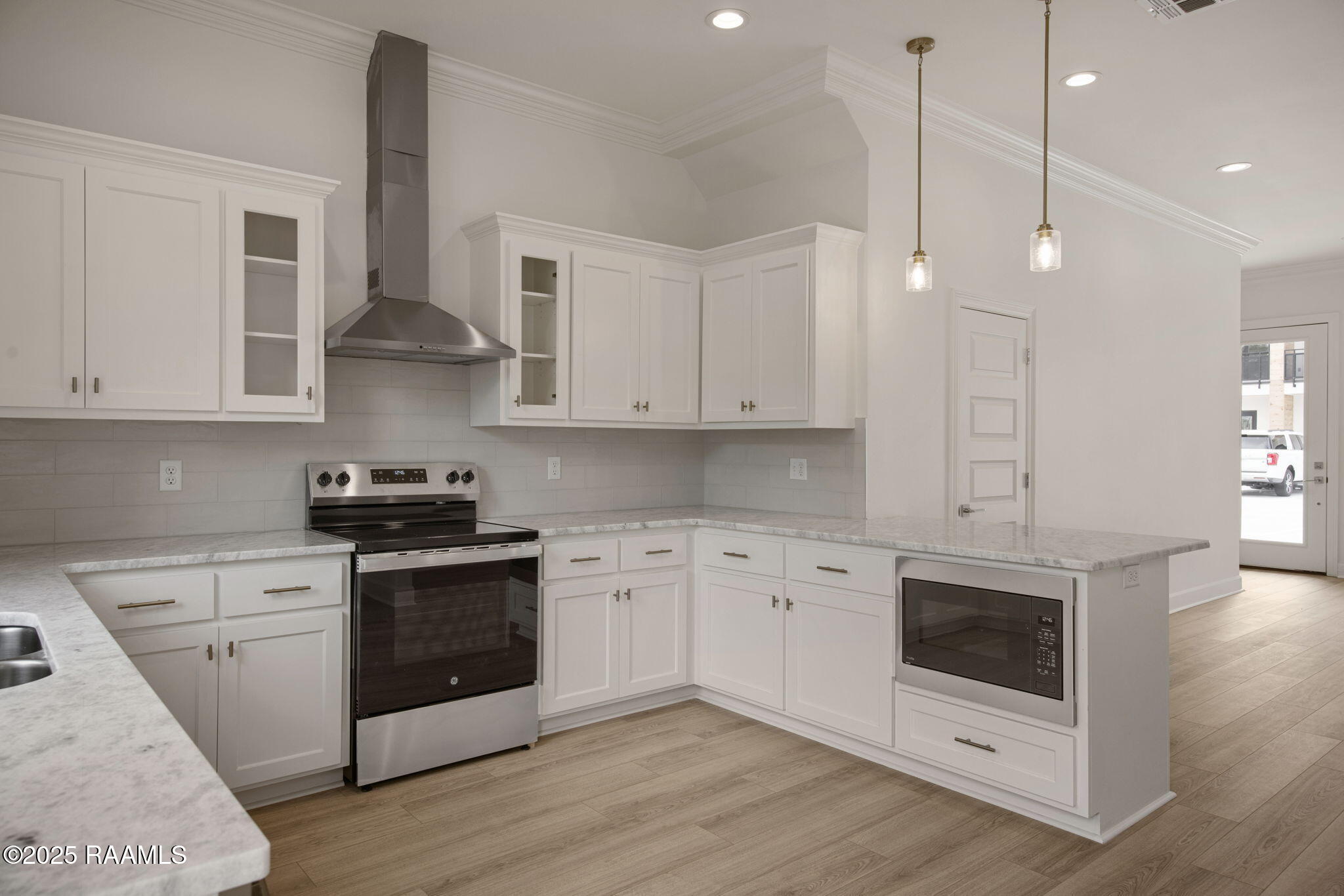 1510 Kaliste Saloom Road, Unit 202 Lafayette, LA 70508 - Photo 11 of 22 19-web-or-mls-1510 Kaliste Saloom Rd-19