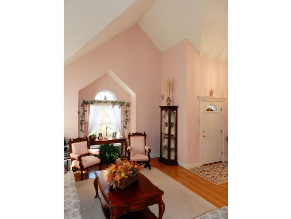 52 Hampton Meadows, Unit 52 Hampton, NH 03842 - Photo 2 of 32