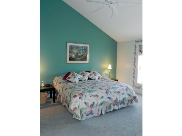 52 Hampton Meadows, Unit 52 Hampton, NH 03842 - Photo 12 of 32