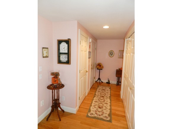 52 Hampton Meadows, Unit 52 Hampton, NH 03842 - Photo 15 of 32