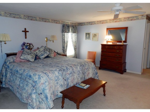 52 Hampton Meadows, Unit 52 Hampton, NH 03842 - Photo 20 of 32