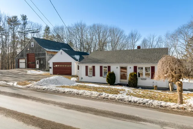 $599,900 | 16 East Neck Road, Nobleboro, ME 04555
