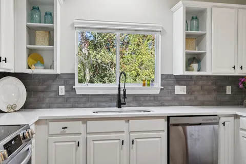 $849,000 | 1279 Bridgeton Park Drive, Brentwood, TN 37027