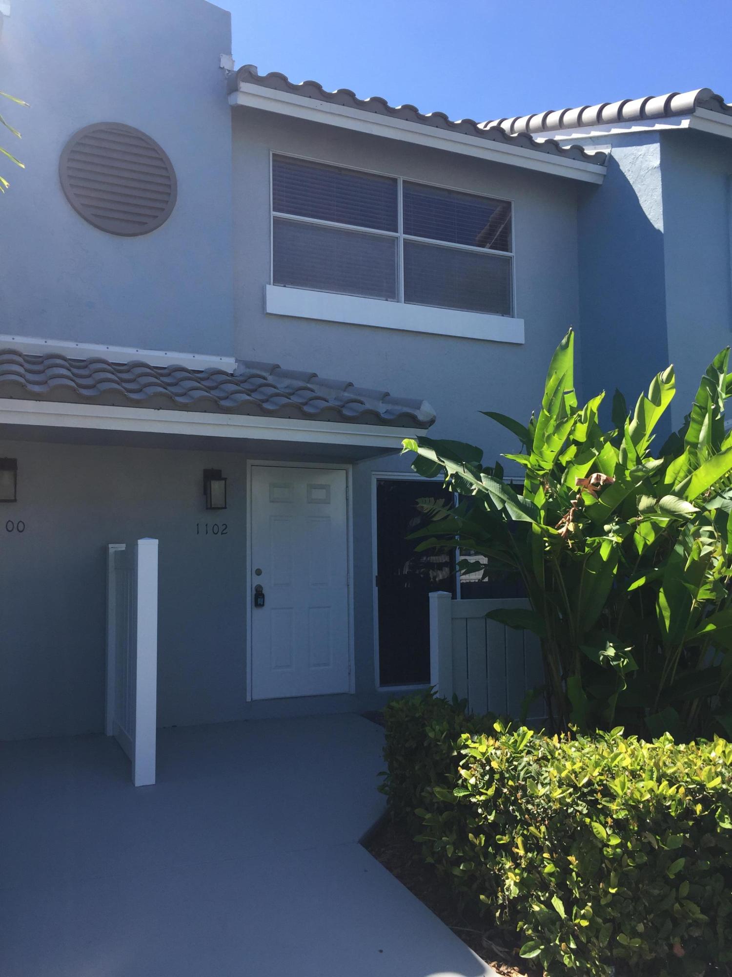 1102 Jeffery Street Boca Raton, FL 33487 - Photo 2 of 15 IMG_7732