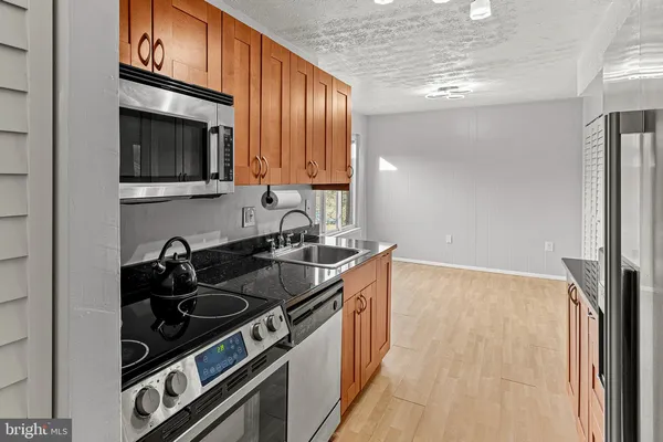$185,000 | 8005 Mandan Road, Unit 302, Greenbelt, MD 20770