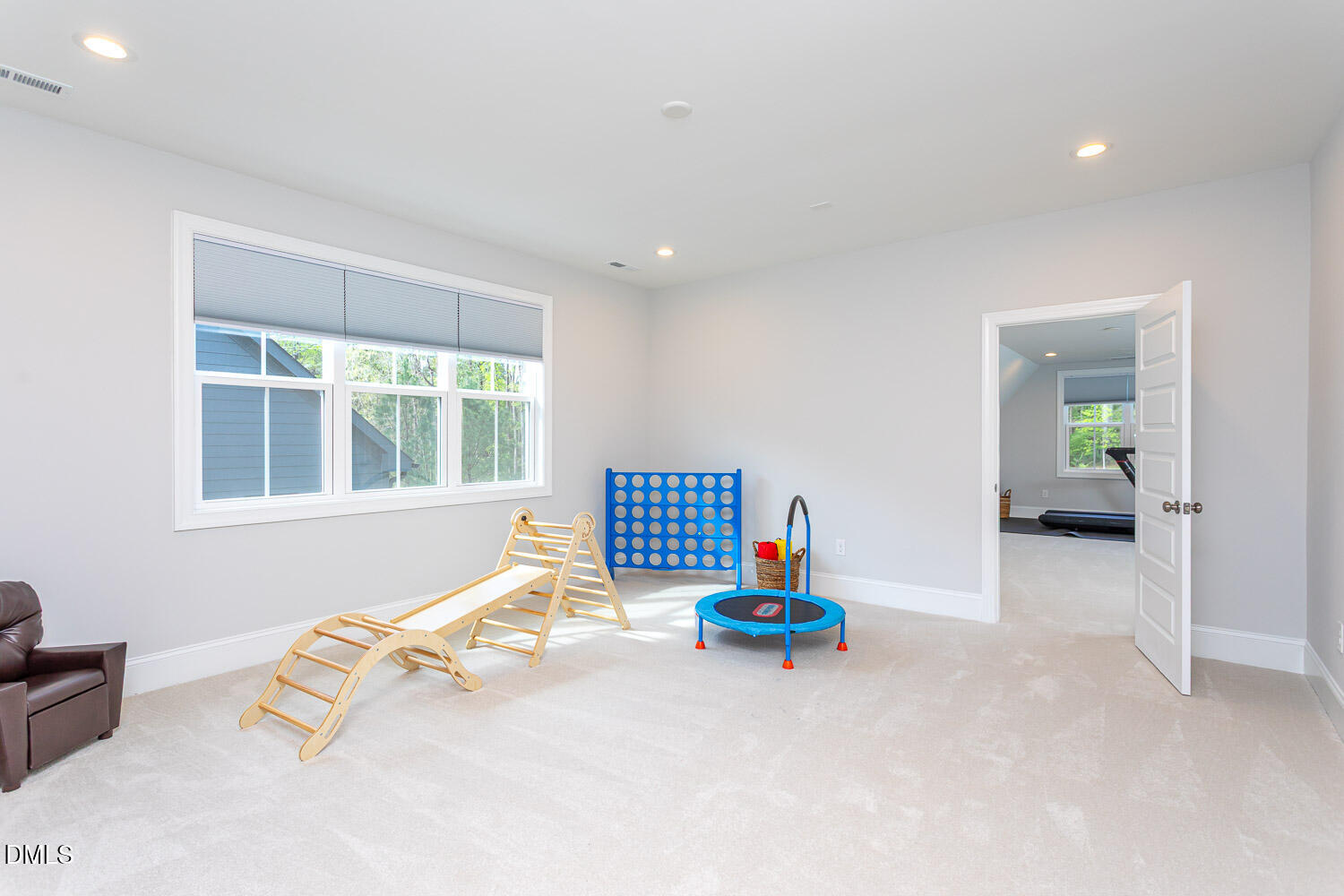 9309 Field Maple Court Raleigh, NC 27613 - Photo 31 of 46 gordon-9309-field-maple-41