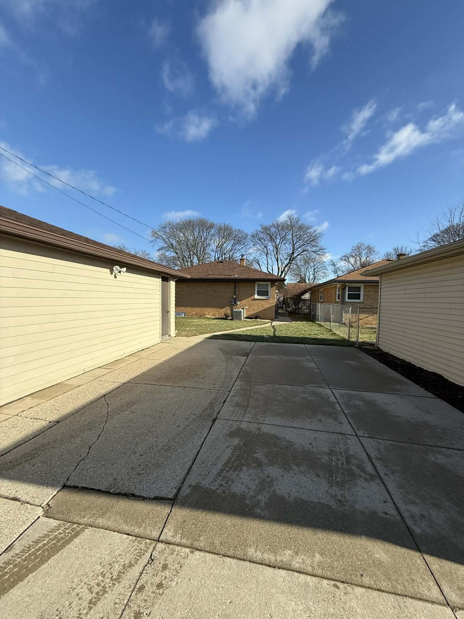 4547 North 67th Street Milwaukee, WI 53218 - Photo 4 of 37 c5af0daf-7fdf-4ffe-8add-bd56a7788623