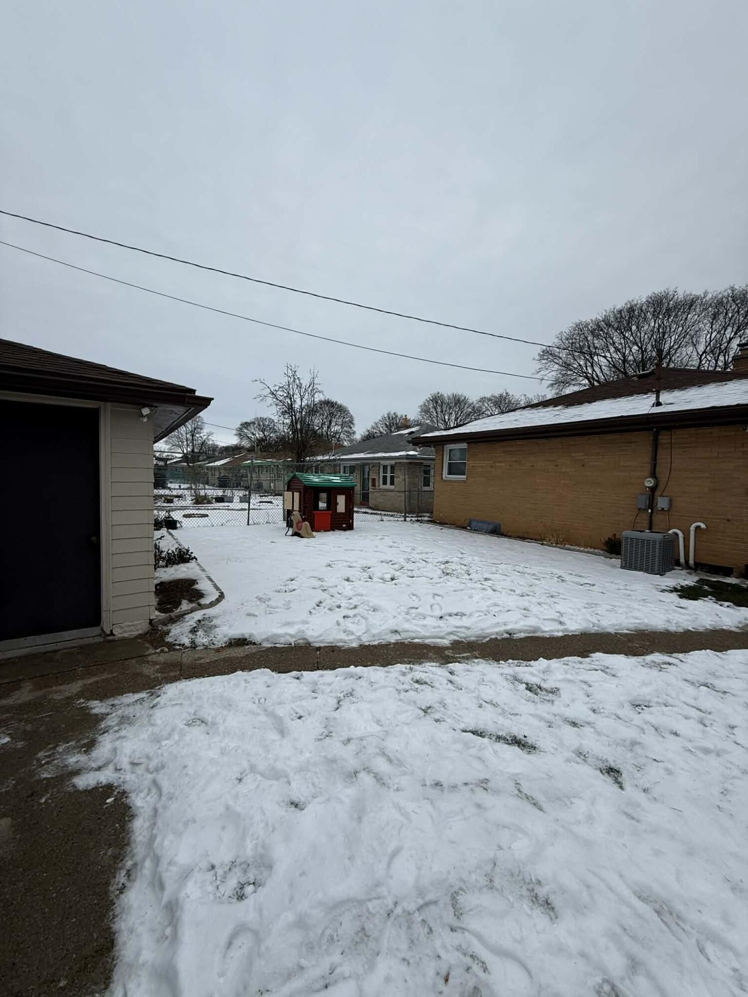 4547 North 67th Street Milwaukee, WI 53218 - Photo 5 of 37 7778ba65-fe9b-461c-a0f1-af23f1c6bbd6