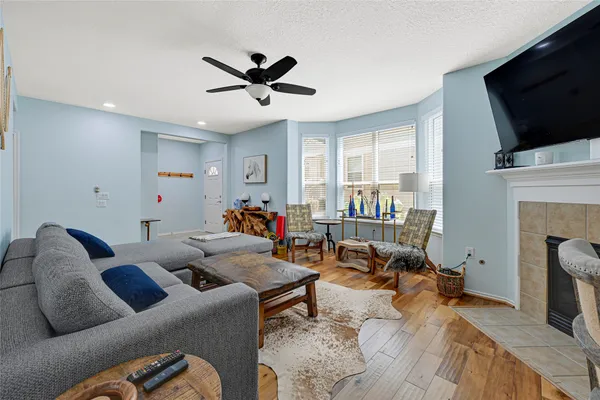 $230,000 | 13600 Breton Ridge Street, Unit 4A, Houston, TX 77070