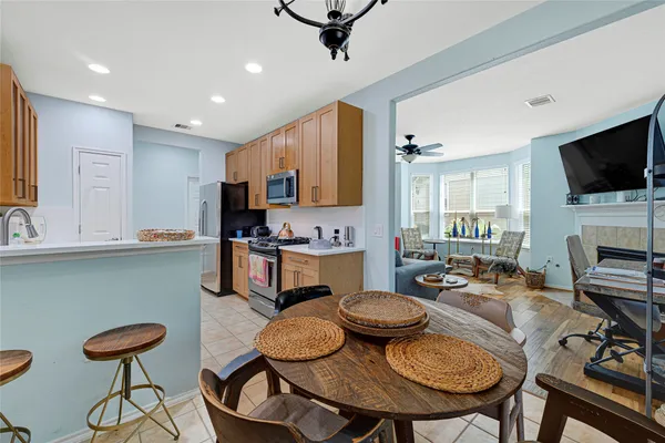 $230,000 | 13600 Breton Ridge Street, Unit 4A, Houston, TX 77070