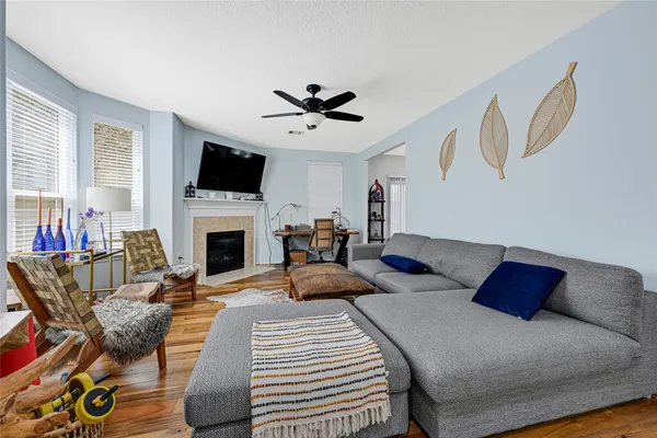 $230,000 | 13600 Breton Ridge Street, Unit 4A, Houston, TX 77070