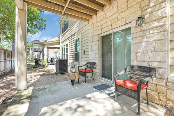 $230,000 | 13600 Breton Ridge Street, Unit 4A, Houston, TX 77070
