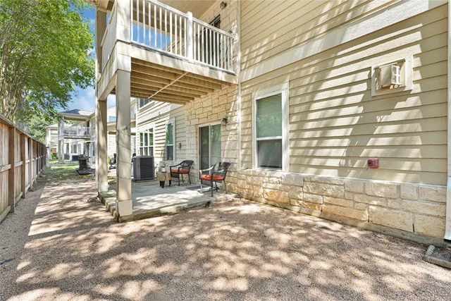 $230,000 | 13600 Breton Ridge Street, Unit 4A, Houston, TX 77070