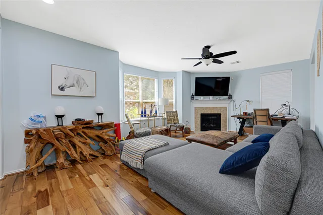 $230,000 | 13600 Breton Ridge Street, Unit 4A, Houston, TX 77070