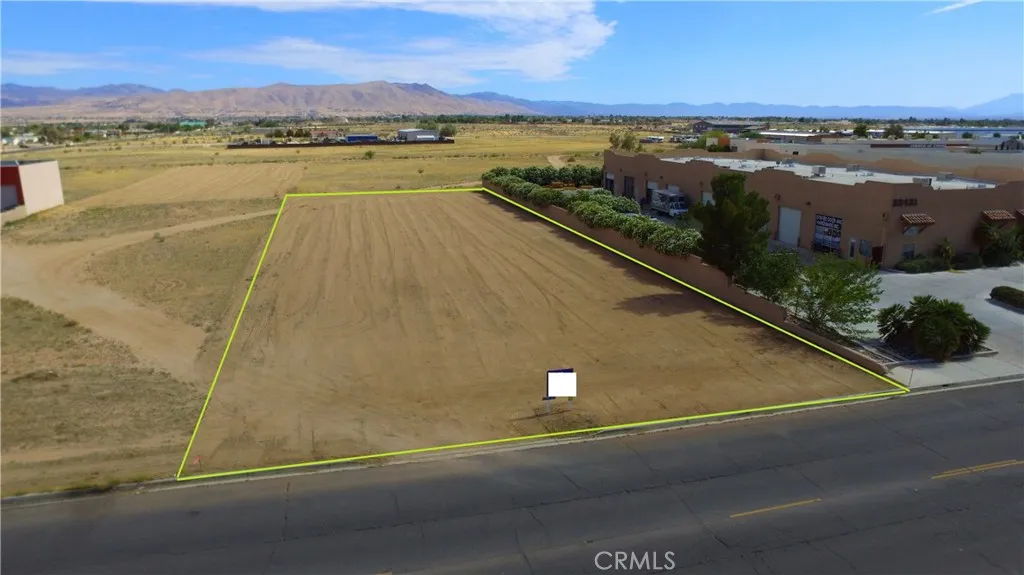 0 Powhatan Road Apple Valley, CA 92308 - Photo 5 of 16 a view of a city