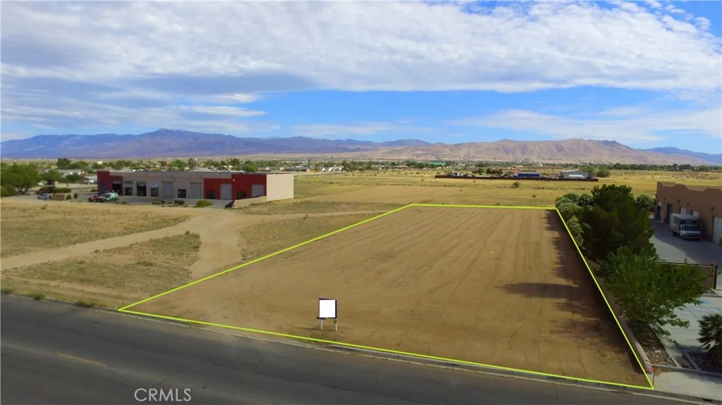 0 Powhatan Road Apple Valley, CA 92308 - Photo 6 of 16 a view of a terrace with city view