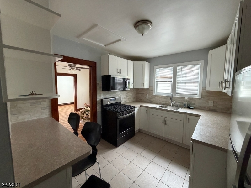 13 Maple Street, Unit 2 West Orange, NJ 07052 - Photo 7 of 7