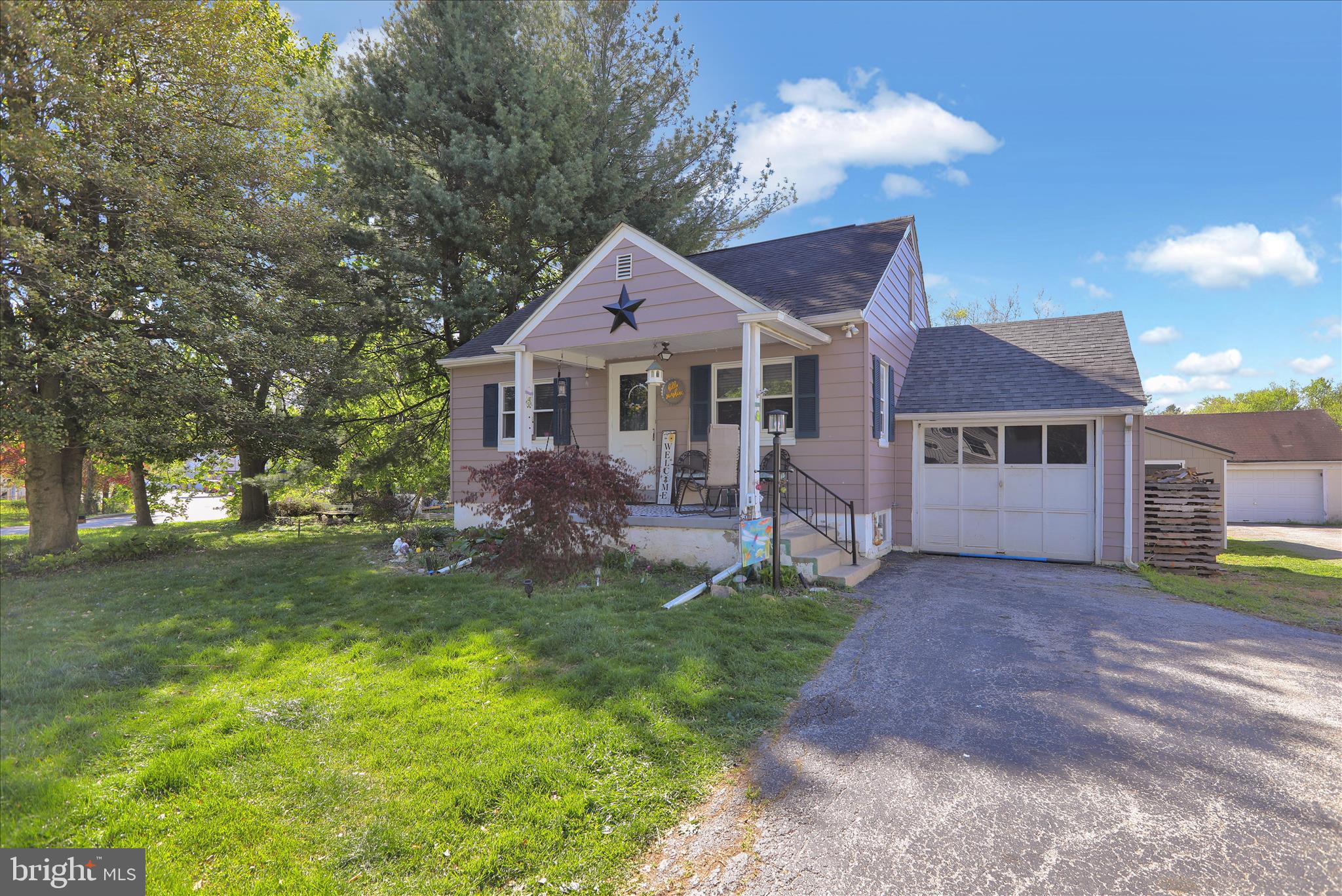 3810 Humpton Road Downingtown, PA 19335 - Photo 1 of 28 360_1749