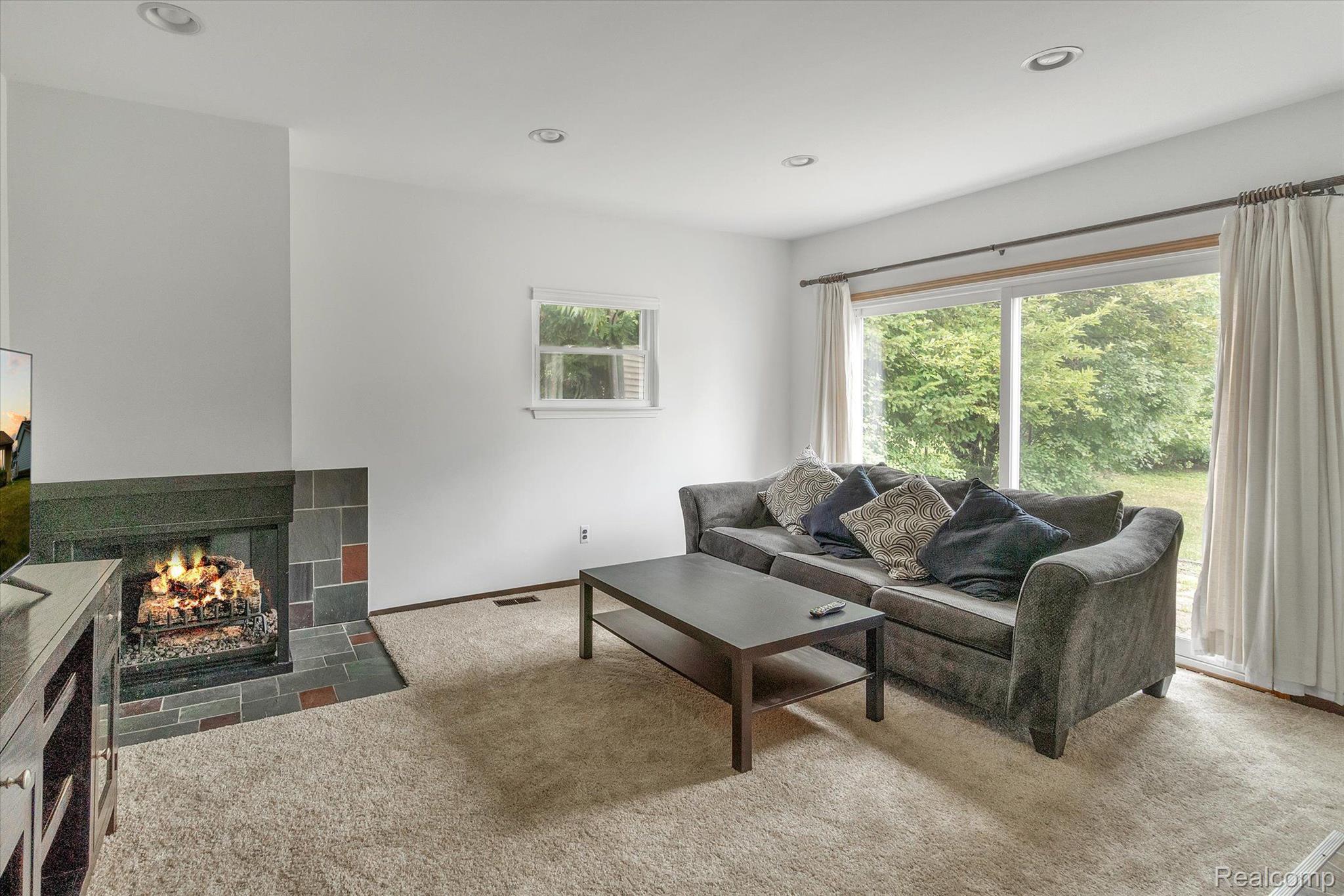 42364 Park Ridge Road Novi, MI 48375 - Photo 9 of 31 Gallery Image 9