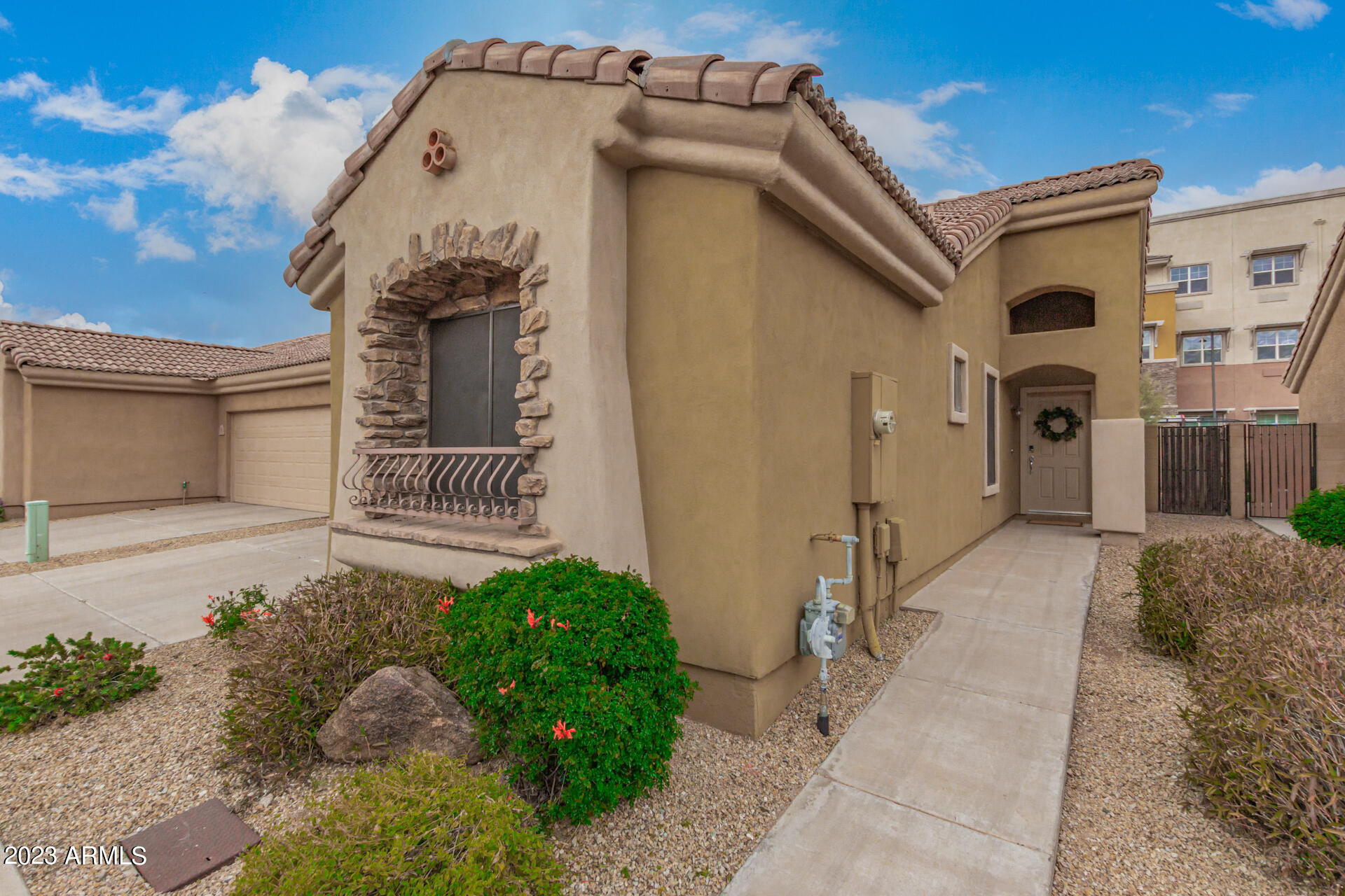 2565 South Signal Butte Road, Unit 42 Mesa, AZ 85209 - Photo 4 of 21 04 - Signal Butte
