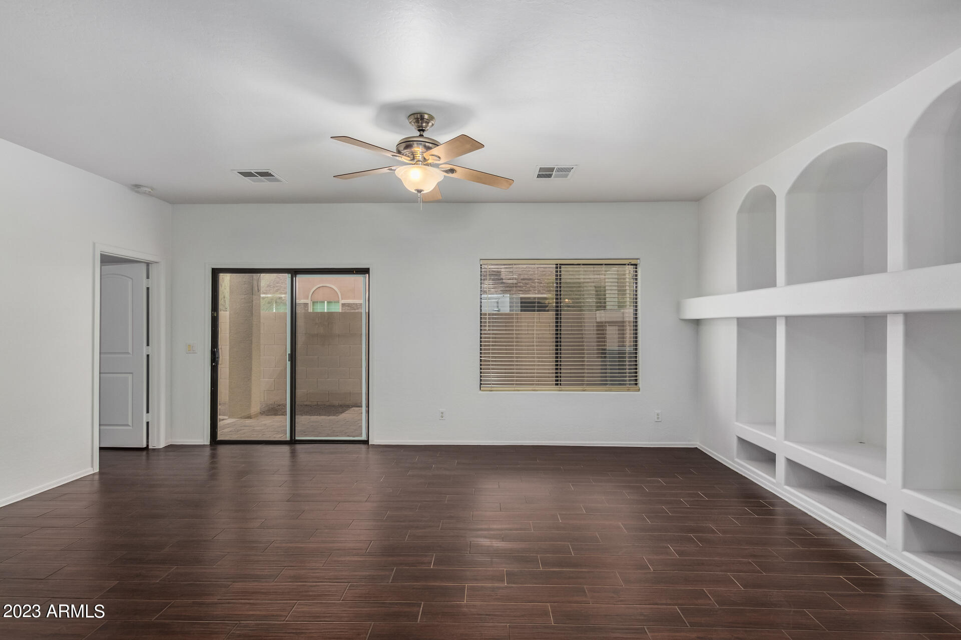 2565 South Signal Butte Road, Unit 42 Mesa, AZ 85209 - Photo 10 of 21 08 - Signal Butte
