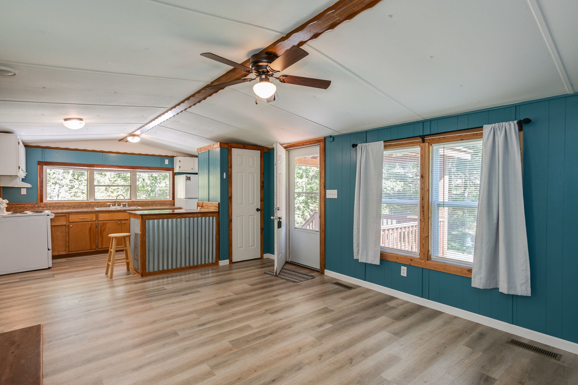 1145 Leach Road Cumberland Furnace, TN 37051 - Photo 17 of 36 Gallery Image 17