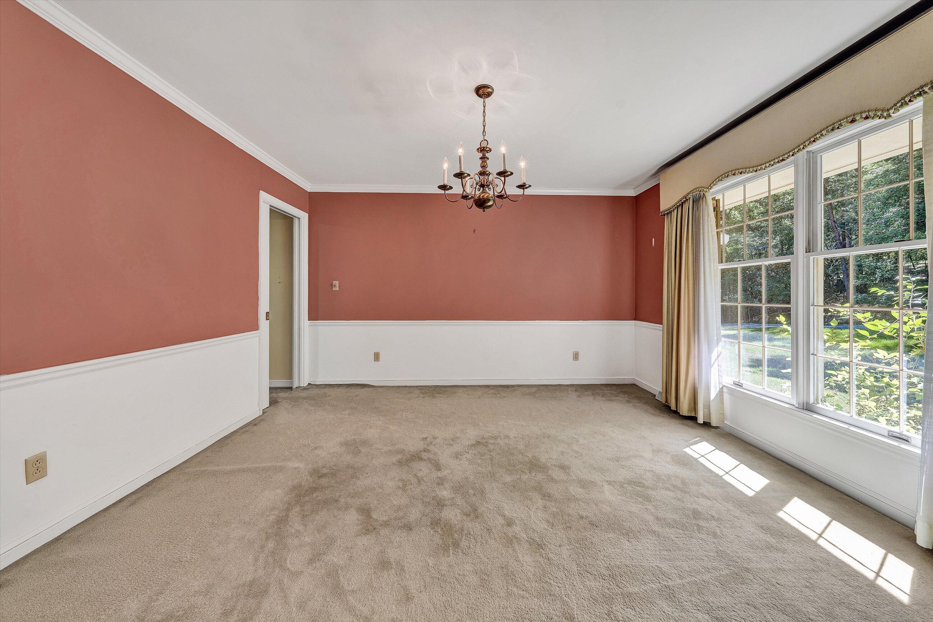 3615 Brymoor Road Southwest Roanoke, VA 24018 - Photo 9 of 48 09-DSC00013