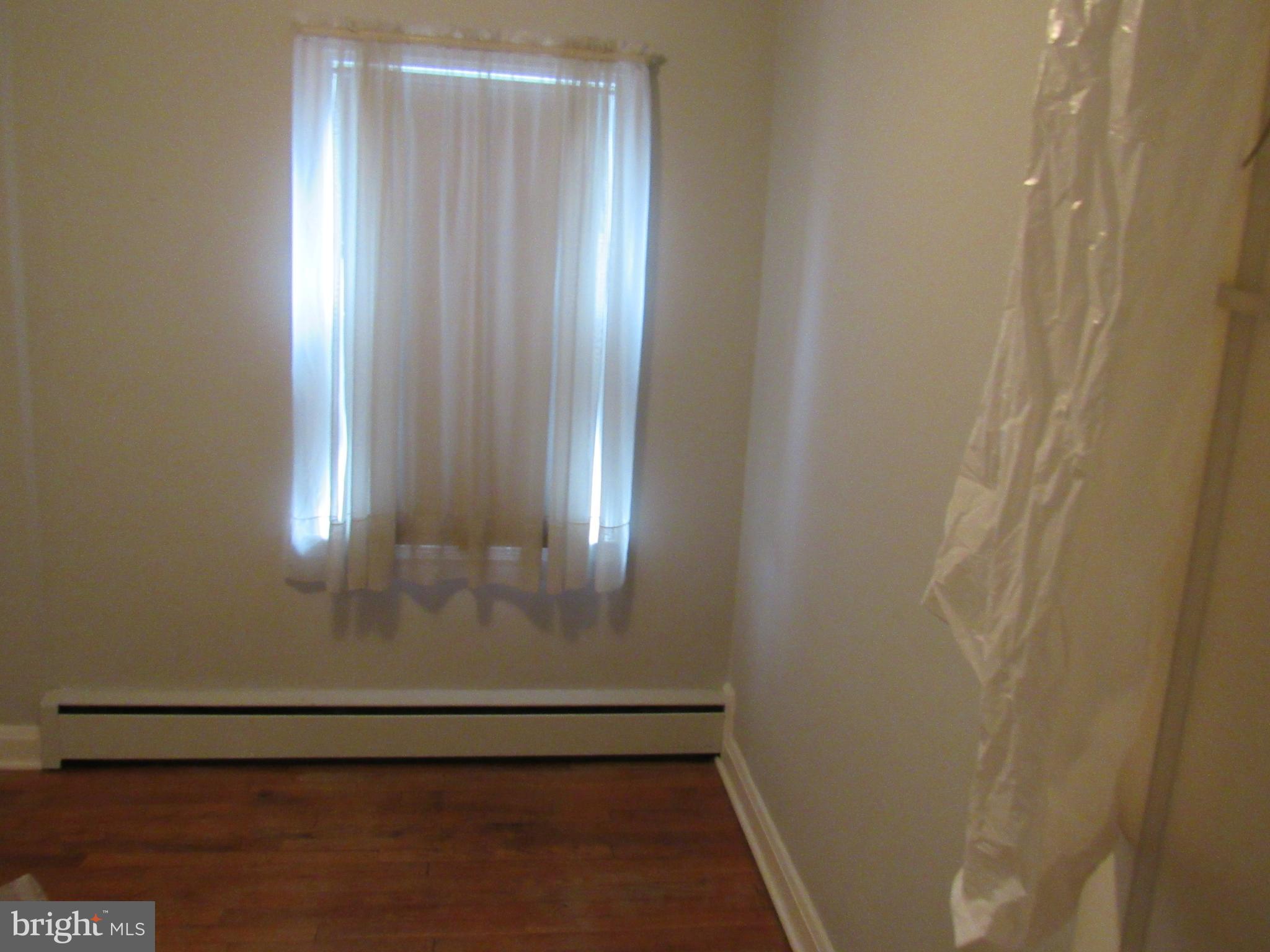 3813 Elkader Road Baltimore, MD 21218 - Photo 6 of 31