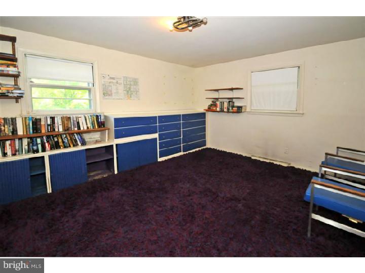1097 Squirrel Road Jenkintown, PA 19046 - Photo 14 of 20 Bedroom 3
