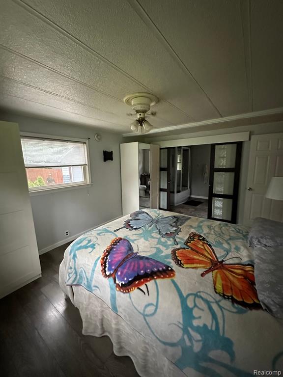21275 Karr Road Belleville, MI 48111 - Photo 8 of 10