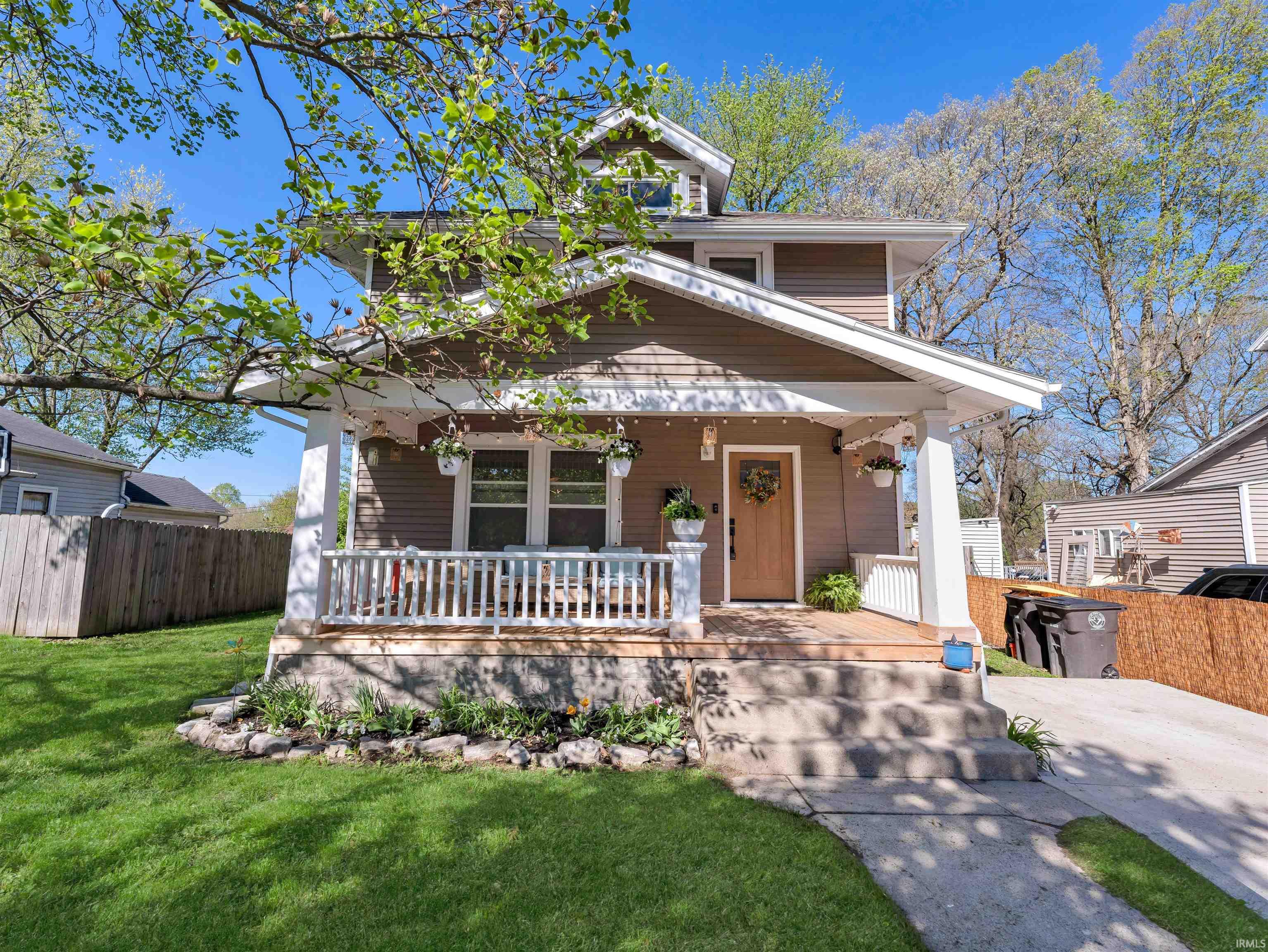 2526 South Wayne Avenue Fort Wayne, IN 46807 - Photo 1 of 26