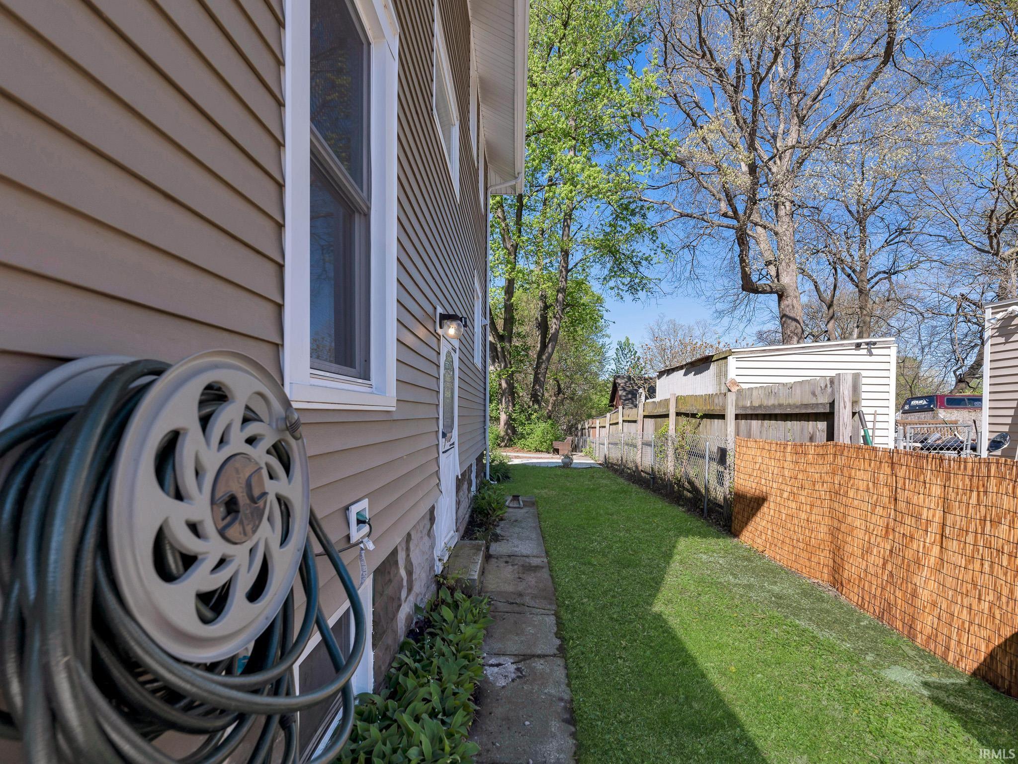 2526 South Wayne Avenue Fort Wayne, IN 46807 - Photo 24 of 26