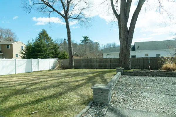 $775,000 | 47 Long Sands Road, York, ME 03909