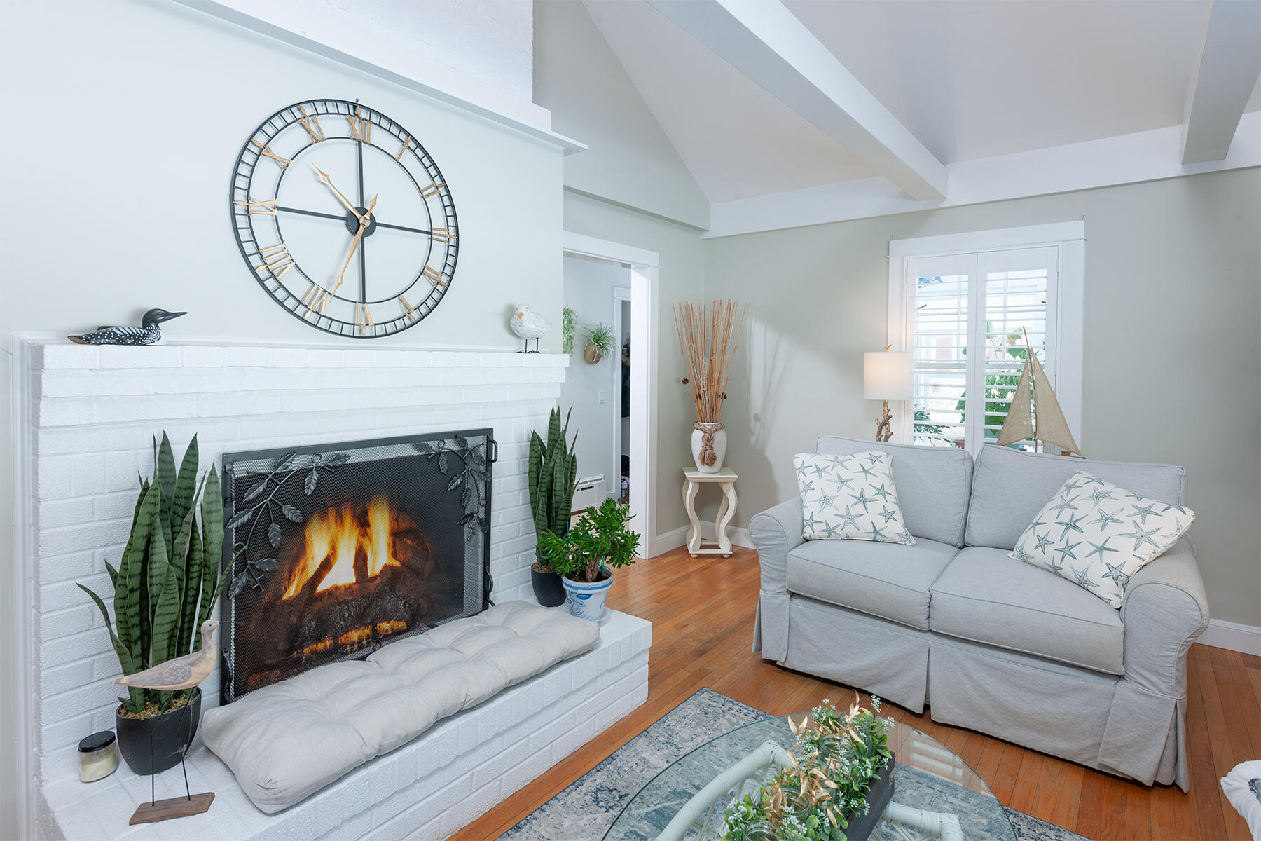 47 Long Sands Road York, ME 03909 - Photo 5 of 36 5