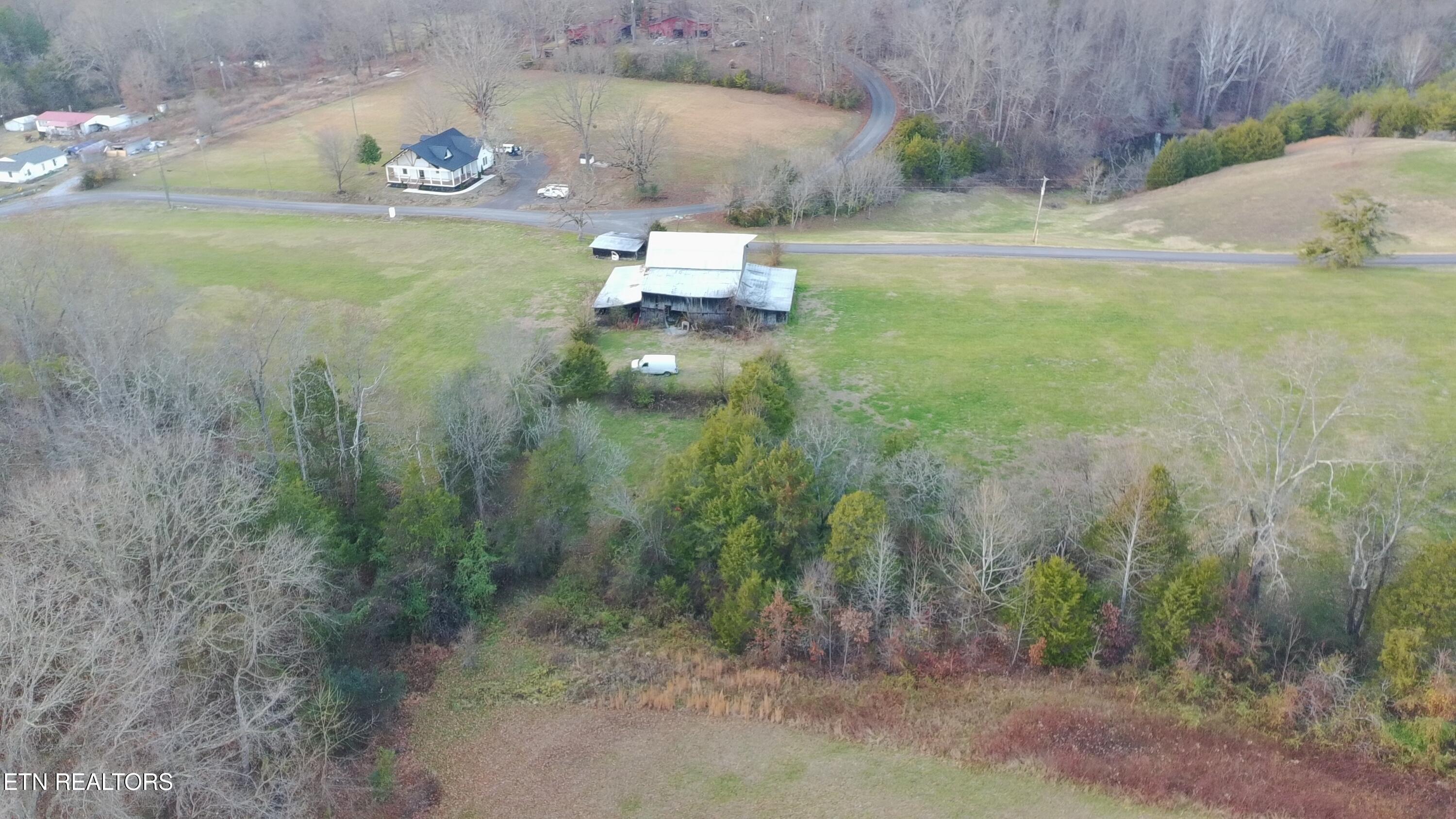 1545 Slover Springs Road Dandridge, TN 37725 - Photo 45 of 55 Aerial of Barn and House