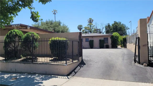 a view of a livingroom with a window