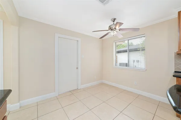 $2,700 | 5643 Cheena Drive, Houston, TX 77096